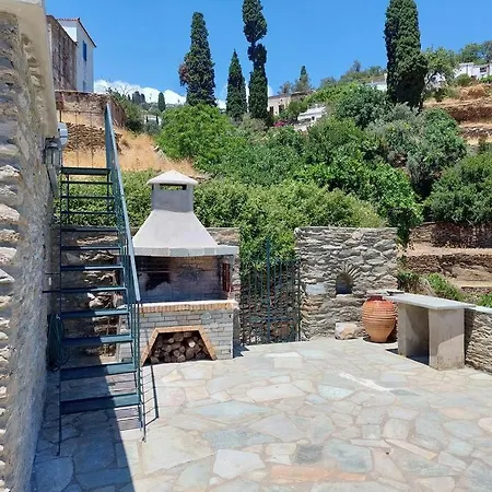καμαρα - παραδοσιακό σπίτι σε αγρόκτημα με θέα 펜션 Ándros